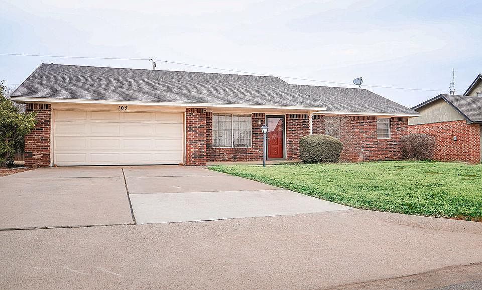 1st image of 105 Mitchell Dr