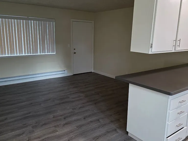Welcome to 475 Cumulus — Photo 9
