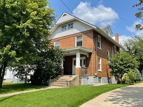 3924 Lindley Ave Photo 1
