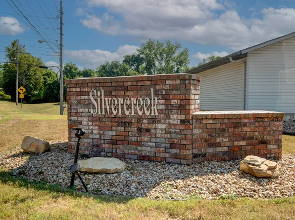 2529 State Highway 176 #B12, Rockaway Beach, MO 65740