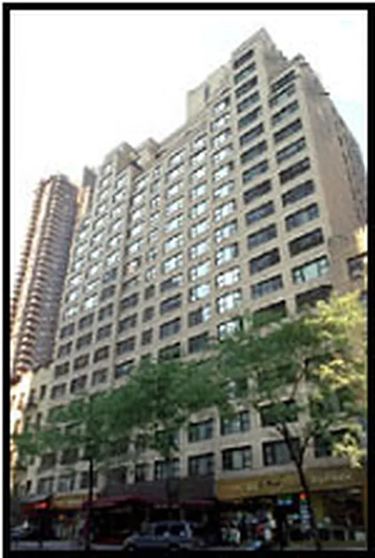 315 W 57th St, New York, NY 10019 - Park Towers South