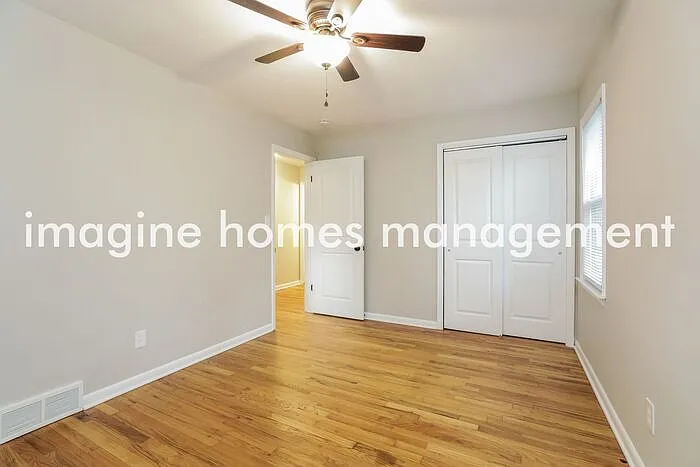4626 Silverdale Rd — Photo 8