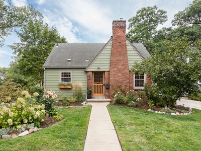 912 Hutchins Ave, Ann Arbor, MI, 48103