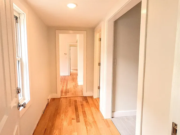 41 School St #1 — Photo 28