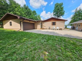 W7014 Loop Rd, Tomahawk, WI 54487