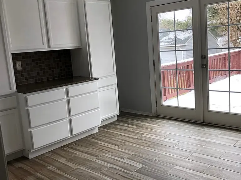 6538 Tammy Ln — Photo 9