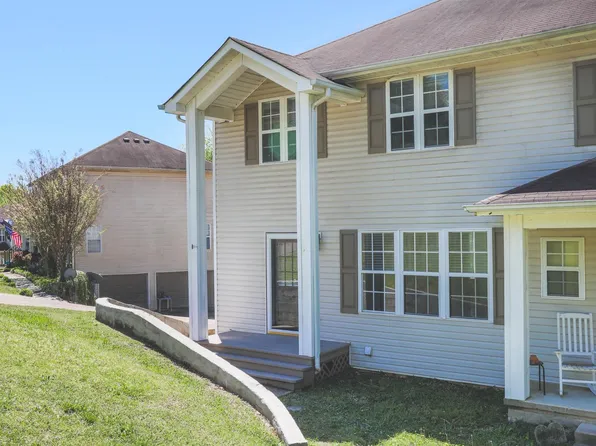 5424 Blue Oak Dr, Chattanooga, TN 37416