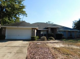 4042 Buttonbush Dr, Milton, FL 32583