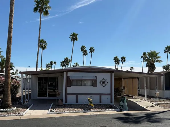 303 S Recker Rd Lot 218, Mesa, AZ 85206