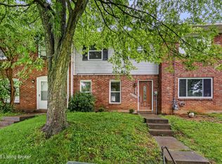 6743 Vandre Ave, Louisville, KY 40228