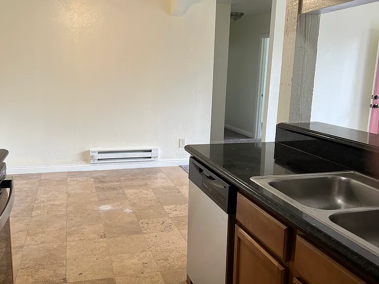 23316 Marigold Ave — Photo 17