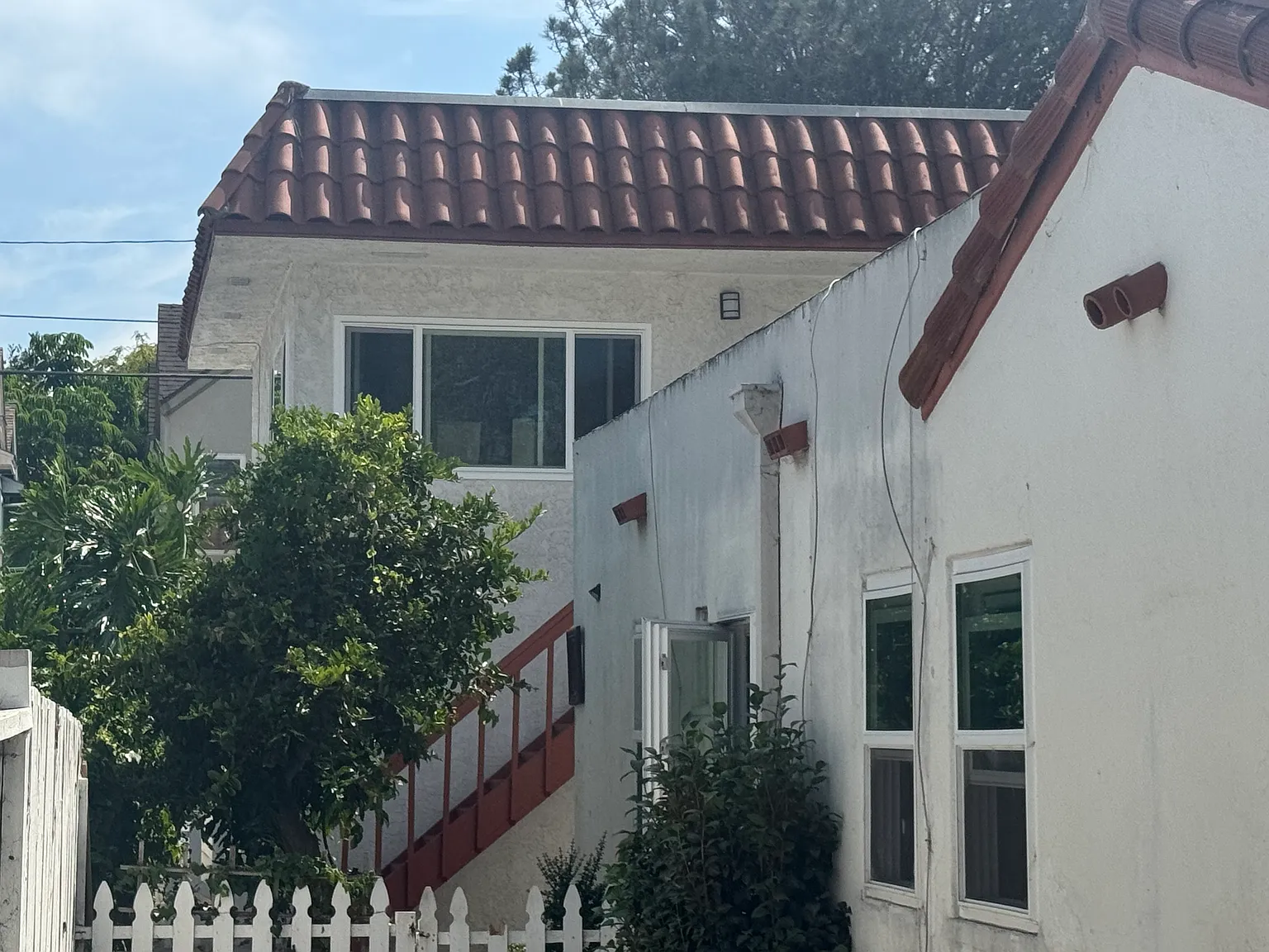 2 bed, 850 sqft, $3,100 — Photo 1