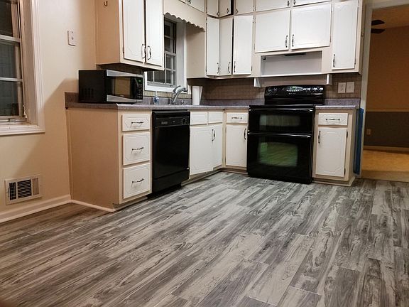 3rd image of 2018 Allwood Ct