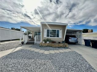 271 Santa Clara Cir, Hemet, CA 92543