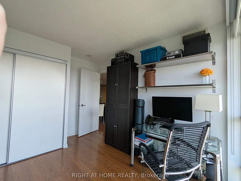 185 Legion Rd N #904 — Photo 13