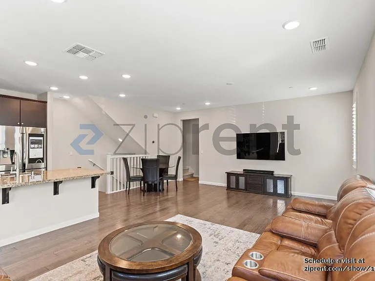 3450 Dublin Blvd — Photo 7