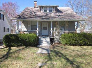 409 S 15th St, Belleville, IL 62220