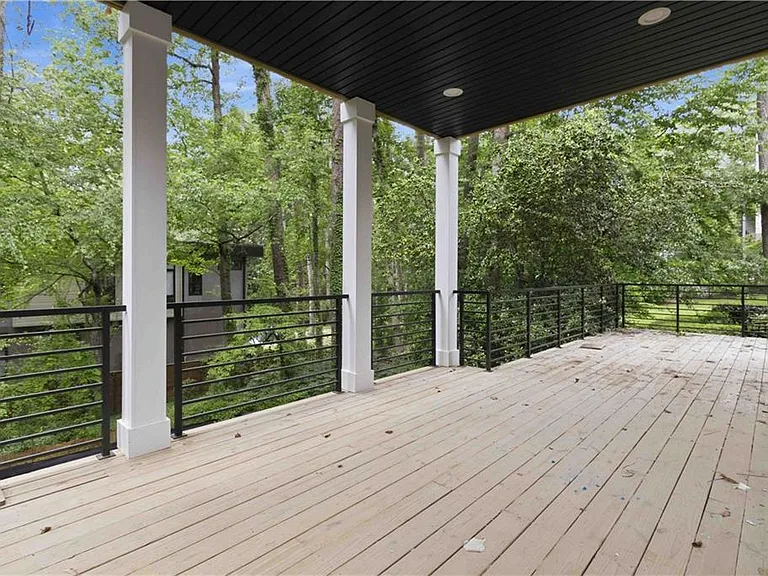 3196 Towerview Dr NE — Photo 52