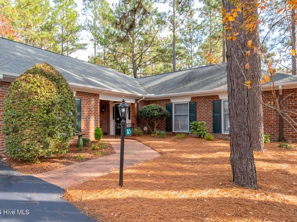 10 Ravenel Court, Southern Pines, NC 28387