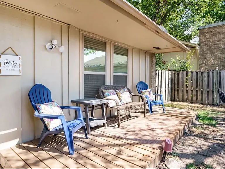 3817 Crater Lake Ct — Photo 20