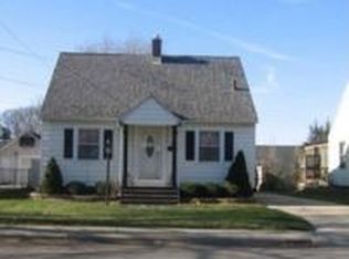 856 High St, Aurora, IL 60505