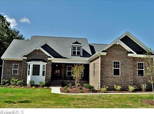 8815 Phillips Farm, Kernersville, NC 27284