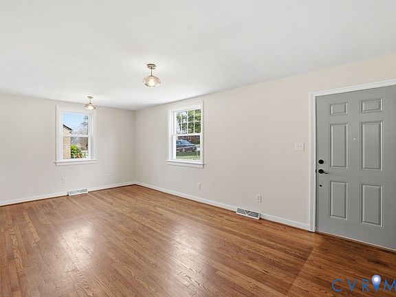 4th image of 1606 Westhill Rd
