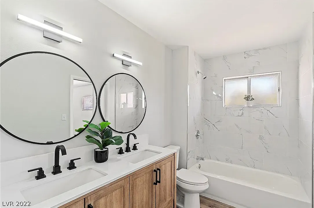4 bed, 2020 sqft, $3,100 — Photo 2