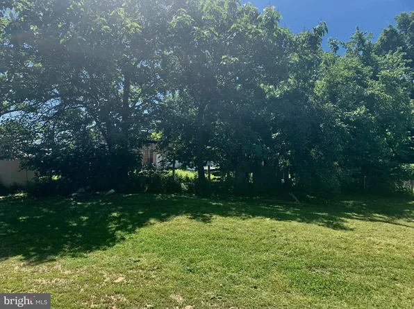 3020 Euclid Ave, Philadelphia, PA 19121