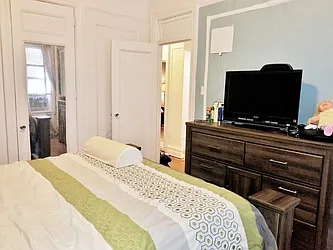 Rented by Dynamik Realty