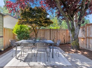 12246 N Park Ave N, Seattle, WA