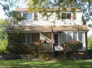 17416 Walter St, Lansing, IL 60438