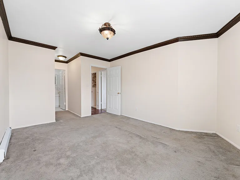 84-120 Austin St #3 — Photo 8