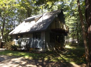 16 Forest Lake Rd, Cumberland, ME 04021
