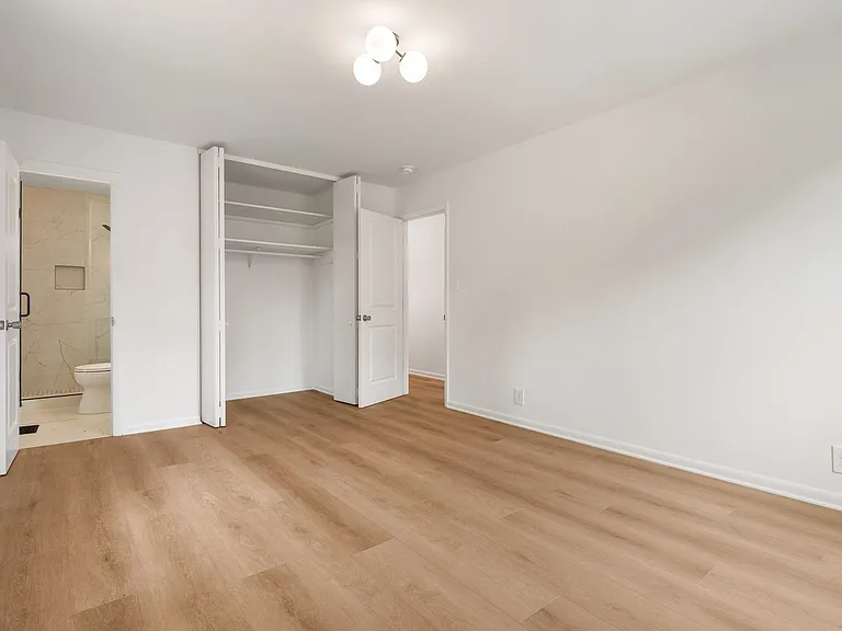 3517 Huntleigh Dr — Photo 13