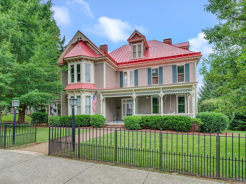 352 N Broad St, Salem, VA 24153 Zillow