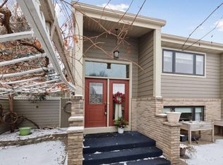 110313 Center Green Cir, Chaska, MN 55318