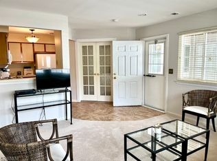 63 Parkside Rd, Bedminster, NJ 07921