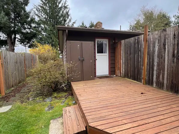 15459 Bonney Ln Unit 1, Mount Vernon, WA 98273