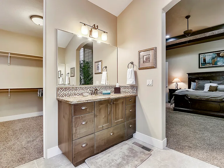2893 S Brookwater Ln — Photo 13