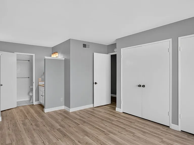 2372 Apple Tree Dr — Photo 11