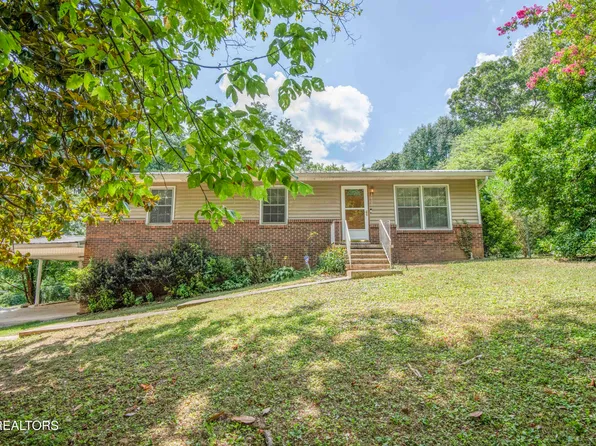 339 Cofer Cir, Harriman, TN 37748