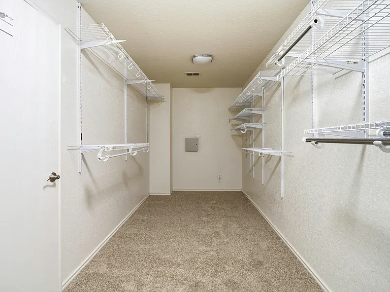 414 Spruce Breeze — Photo 19