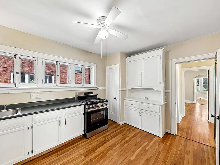 7315 Lindell Blvd #1 — Photo 20
