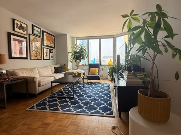 500 West 43rd Street image 1 of 6