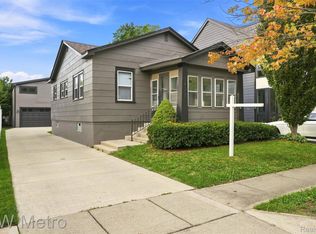 1427 Humphrey Ave, Birmingham, MI 48009