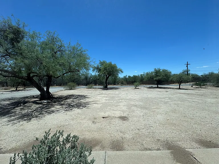 9001 E Bears Path Rd — Photo 34