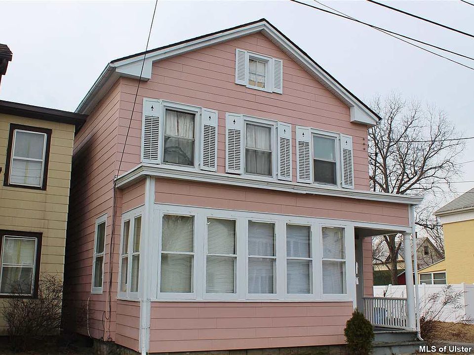 2nd image of 129 Prospect St