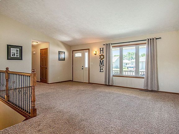 5th image of 4132 Texas Ave