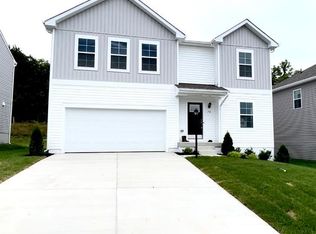 72 Belmont Pl, Falling Waters, WV 25419